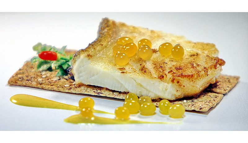 White fish with Balsamic Mango Pulp Pearls